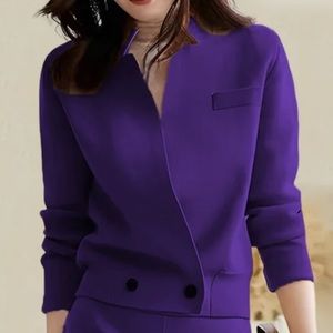 STYLEWE purple top with purple buttons NWT